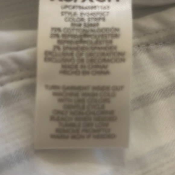 EV1 From Ellen Degneres White With Blue Stripes Women’s Denim Jacket Size XS - Picture 8 of 9